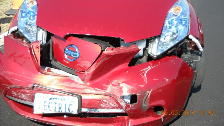LEAF wreck - My Nissan Leaf Forum LEAF wreck - My Nissan Leaf Forum